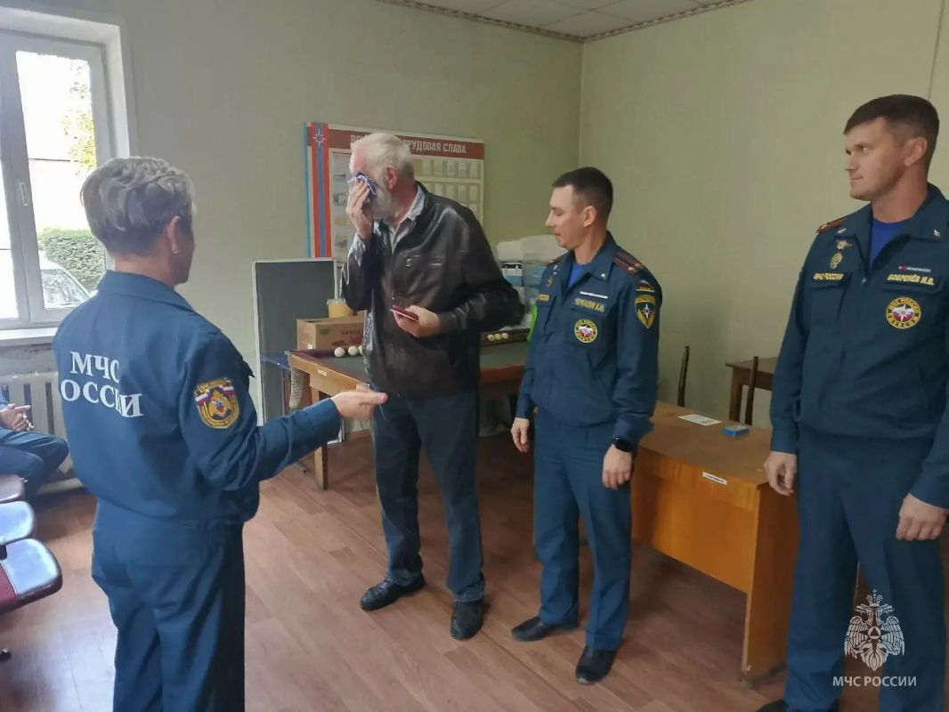 Награды МЧС России нашли своих героев Награды МЧС России нашли своих героев