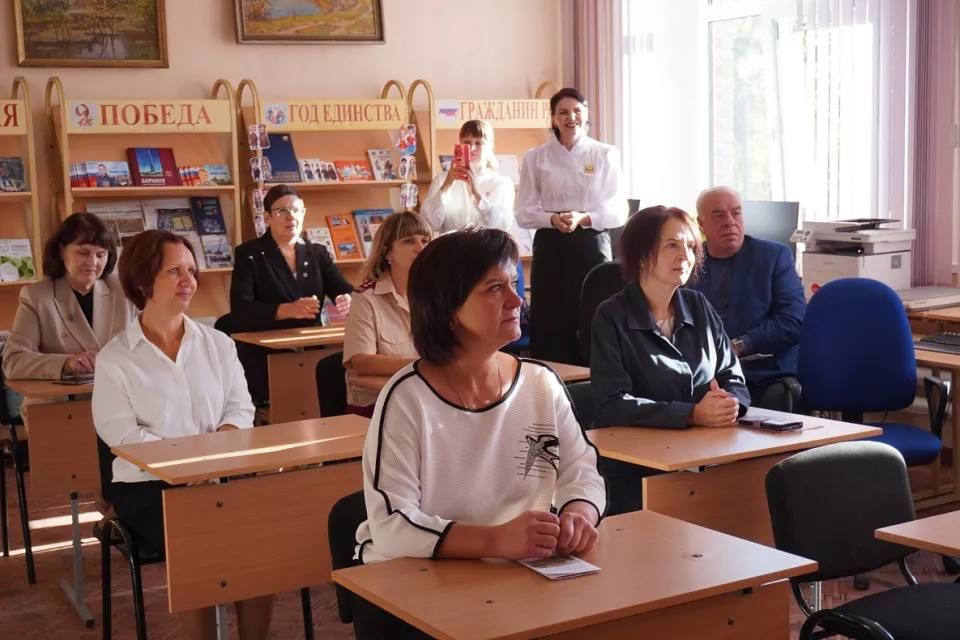 В Барнауле стартовал общественный контроль за школами