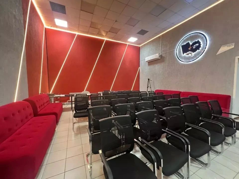 В Алтайском крае открыли первый культурно-просветительский центр для детей В Алтайском крае открыли первый культурно-просветительский центр для детей