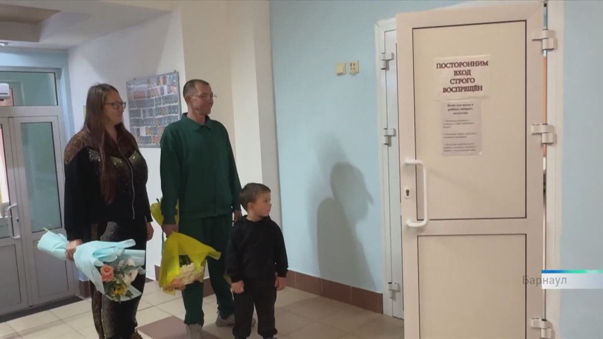 Бийчанка родила малыша-богатыря весом почти 5,5 килограмма