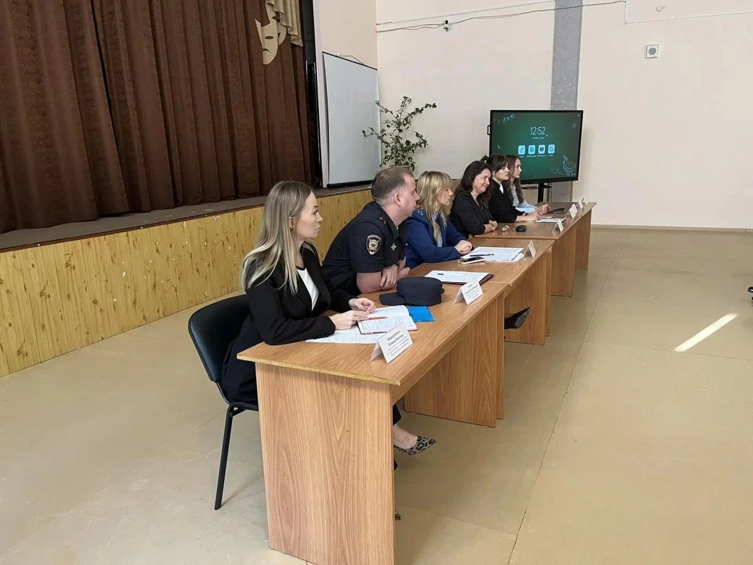В Барнауле проводятся мероприятия по профилактике экстремизма и дропперства В Барнауле проводятся мероприятия по профилактике экстремизма и дропперства