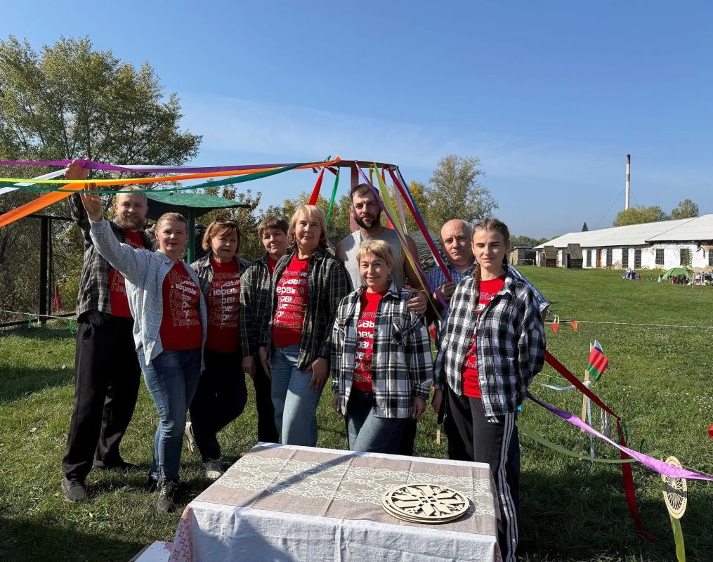 Педагогический турслёт: 19 команд, 15 руководителей и заряд энергии на новый учебный год Педагогический турслёт: 19 команд, 15 руководителей и заряд энергии на новый учебный год