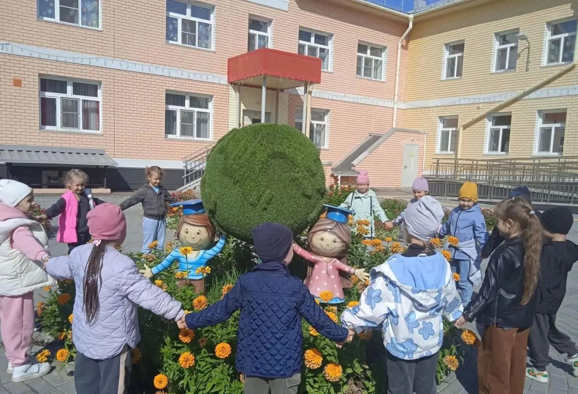 Осень в «Академии детства»: как дети проводят время в детском саду Осень в «Академии детства»: как дети проводят время в детском саду