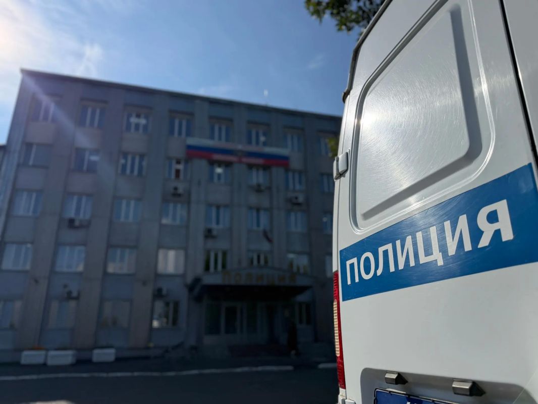 В Бийске уборщица кофейни похитила деньги из сумки коллеги