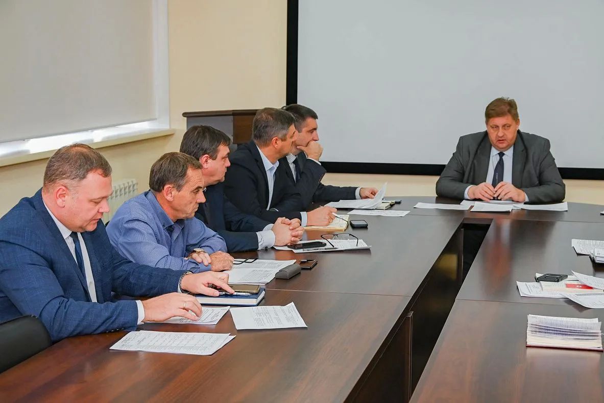 В Барнауле продолжается запуск тепла в жилых домах и социальных объектах В Барнауле продолжается запуск тепла в жилых домах и социальных объектах
