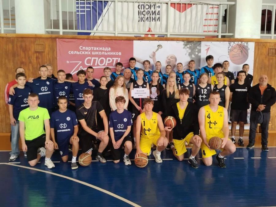 Сельские школьники продолжили борьбу в спартакиаде «Zа СПОРТ» Сельские школьники продолжили борьбу в спартакиаде «Zа СПОРТ»