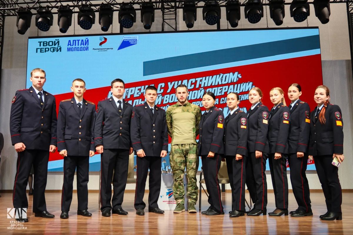 Виктор Томенко: Сегодня День воссоединения Донецкой и Луганской народных республик, а также Запорожской и Херсонской областей с Российской Федерацией Виктор Томенко: Сегодня День воссоединения Донецкой и Луганской народных республик, а также Запорожской и Херсонской областей с Российской Федерацией