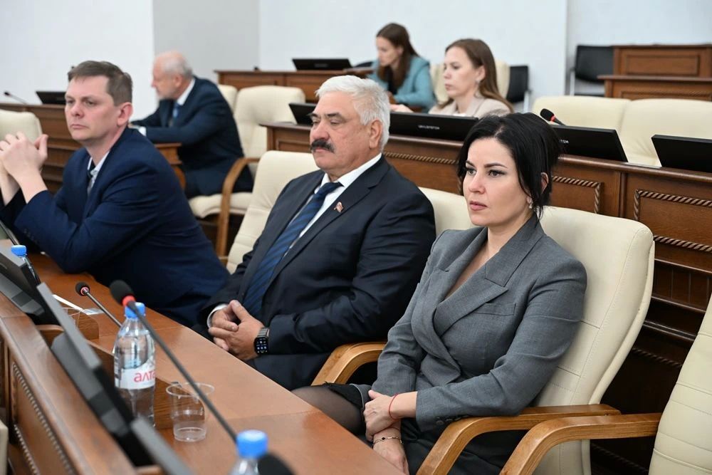 В АКЗС прошло организационное собрание депутатов нового, 9-го созыва В АКЗС прошло организационное собрание депутатов нового, 9-го созыва