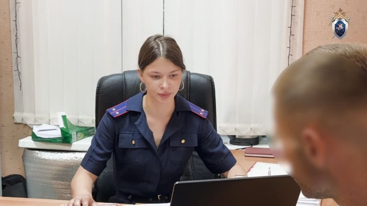 Житель Первомайского района предстал перед судом по обвинению в разбойном нападении на девушку