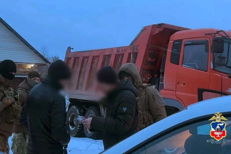 В Алтайском крае четверых барнаульцев обвинили в краже 4,5 тыс В Алтайском крае четверых барнаульцев обвинили в краже 4,5 тыс