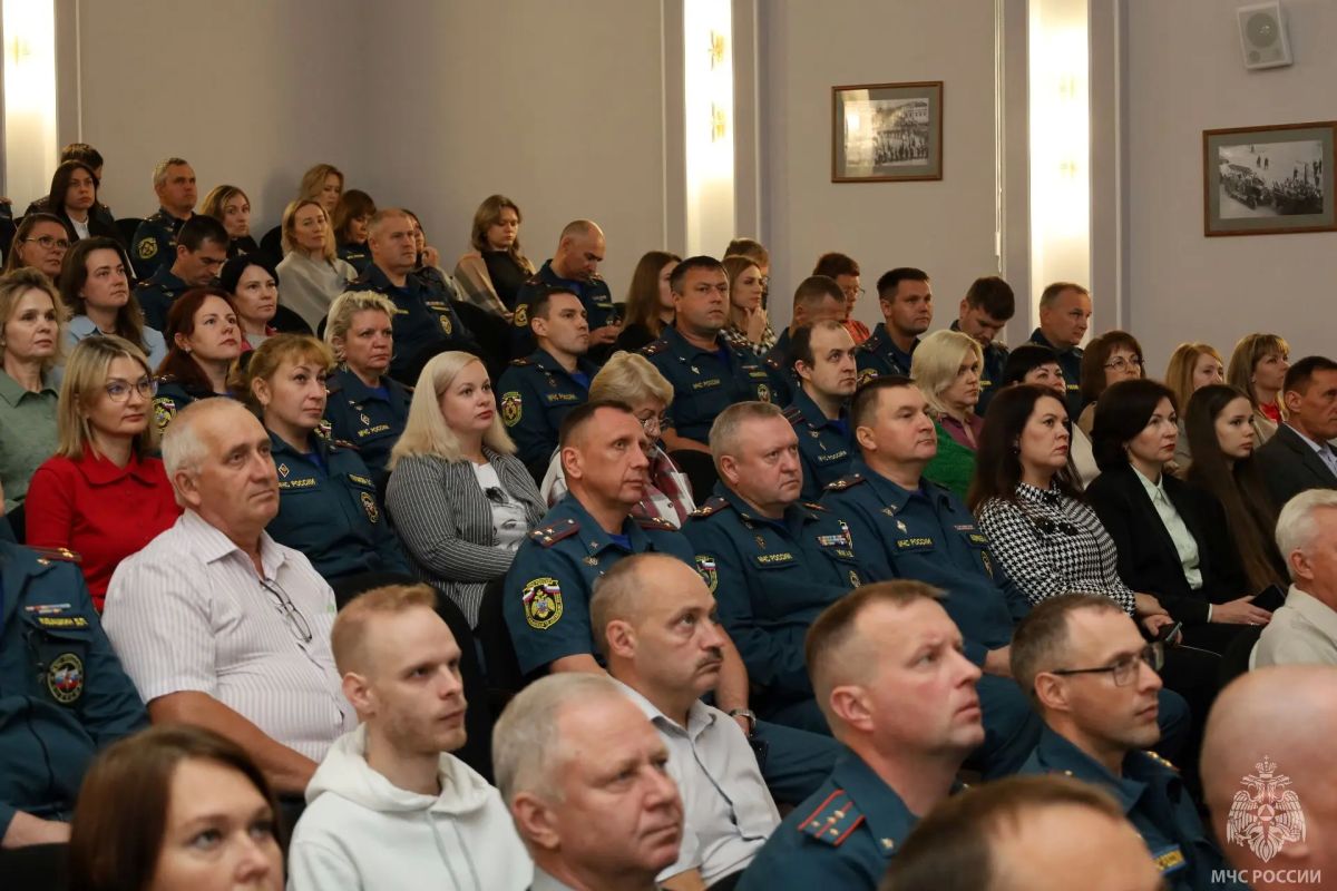 Дню гражданской обороны России посвящается
