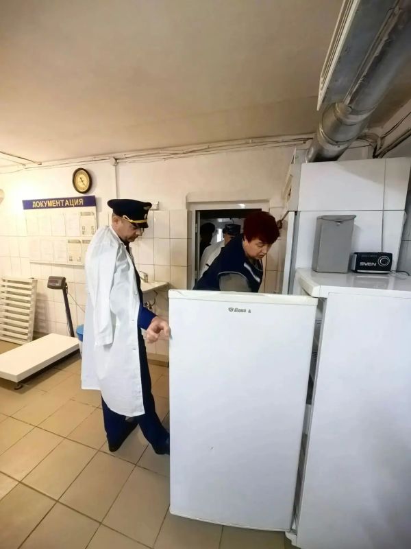 Заместитель прокурора Алтайского края Дмитрий Патлаев проверил состояние законности в Федеральном казенном учреждении СИЗО-2 УФСИН России по Алтайскому краю Заместитель прокурора Алтайского края Дмитрий Патлаев проверил состояние законности в Федеральном казенном учреждении СИЗО-2 УФСИН России по Алтайскому краю