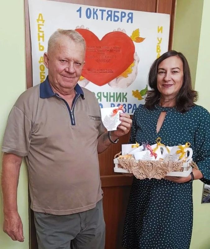 В социальных учреждениях Алтайского края проходят мероприятия, посвященные месячнику пожилых людей В социальных учреждениях Алтайского края проходят мероприятия, посвященные месячнику пожилых людей