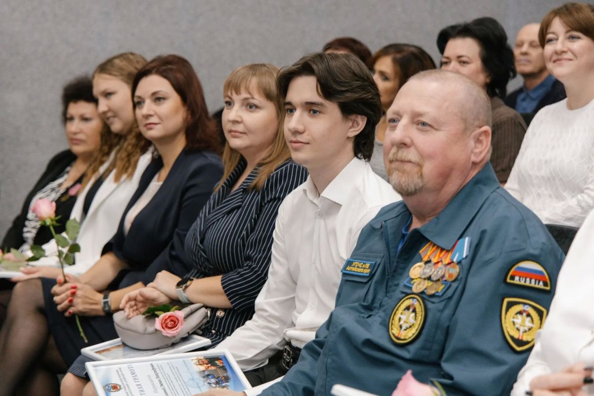 В преддверии Дня гражданской обороны состоялось торжественное мероприятие, объединившее работников Управления В преддверии Дня гражданской обороны состоялось торжественное мероприятие, объединившее работников Управления