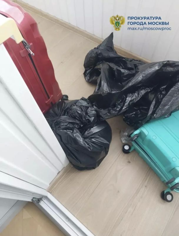 В московской квартире нашли пакеты с расчлененным телом В московской квартире нашли пакеты с расчлененным телом