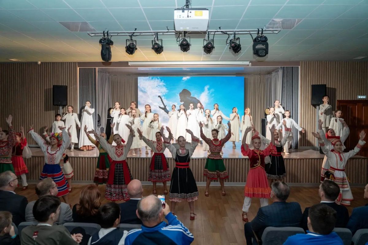 В Алтайском крае стартовали Всероссийские соревнования по шахматам среди обучающихся, проживающих в сельской местности и малых городах В Алтайском крае стартовали Всероссийские соревнования по шахматам среди обучающихся, проживающих в сельской местности и малых городах