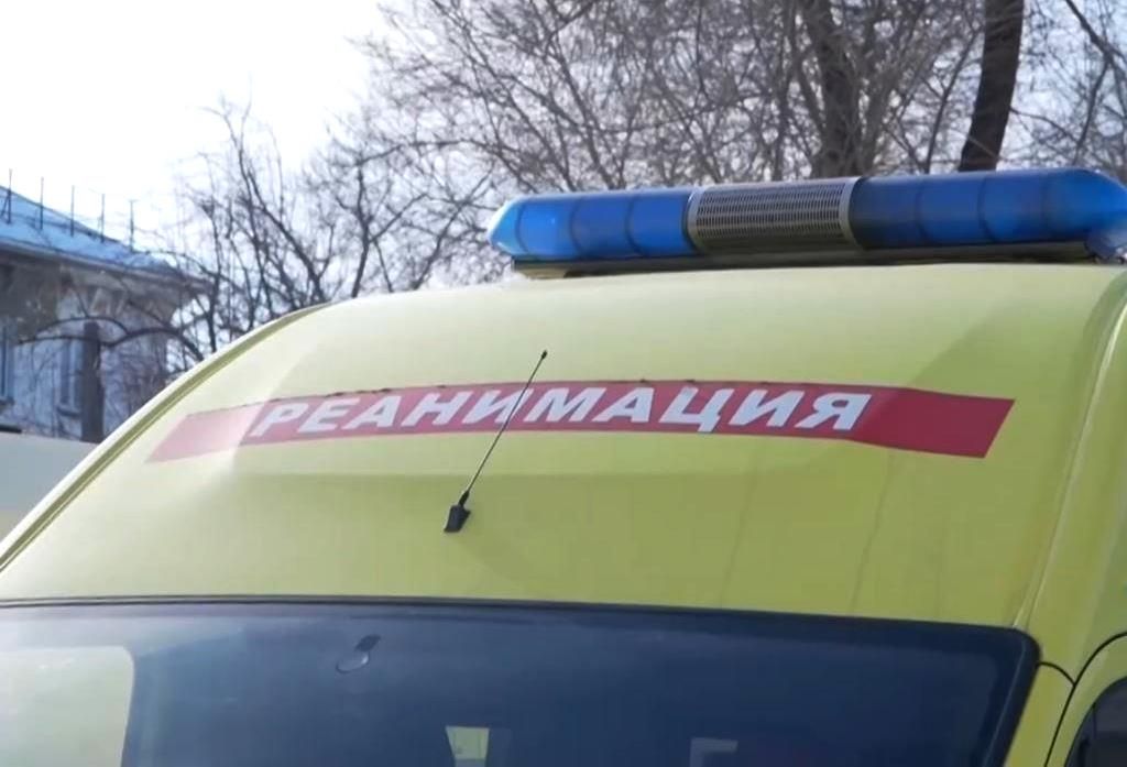 Парализованный мужчина 12 часов стучал в стену, чтобы позвать на помощь в Бийске