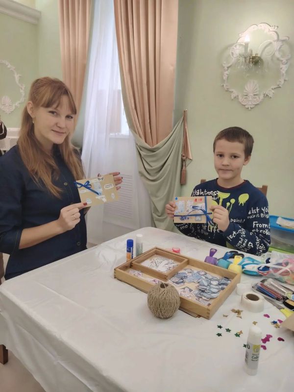 Во Всероссийский День беременных в отделе ЗАГС № 1 по городу Барнаулу состоялось мероприятие для беременных женщин, которые находятся в трудной жизненной ситуации Во Всероссийский День беременных в отделе ЗАГС № 1 по городу Барнаулу состоялось мероприятие для беременных женщин, которые находятся в трудной жизненной ситуации