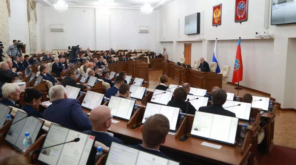 В новом созыве Алтайского краевого заксобрания будет работать 10 комитетов
