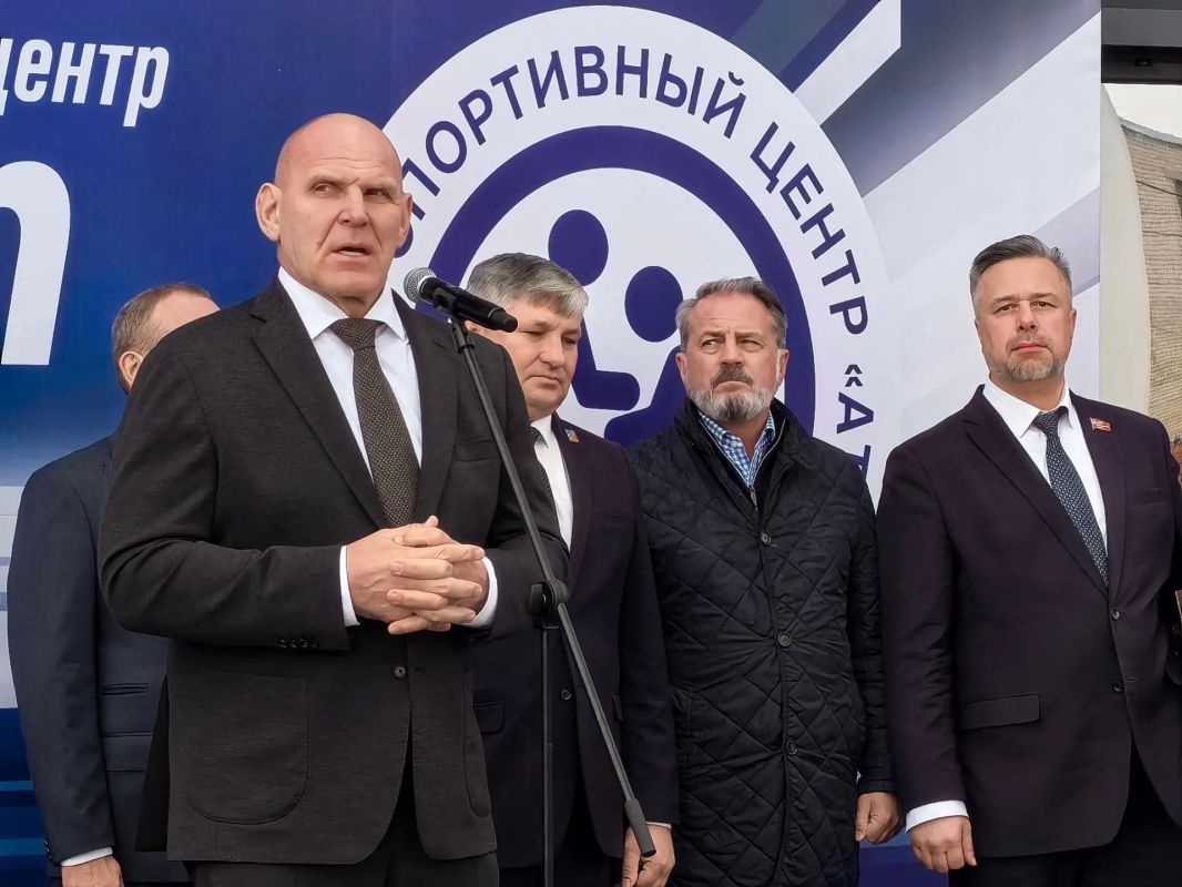 В Рубцовске открыли детский спортивный центр «Атлет» В Рубцовске открыли детский спортивный центр «Атлет»