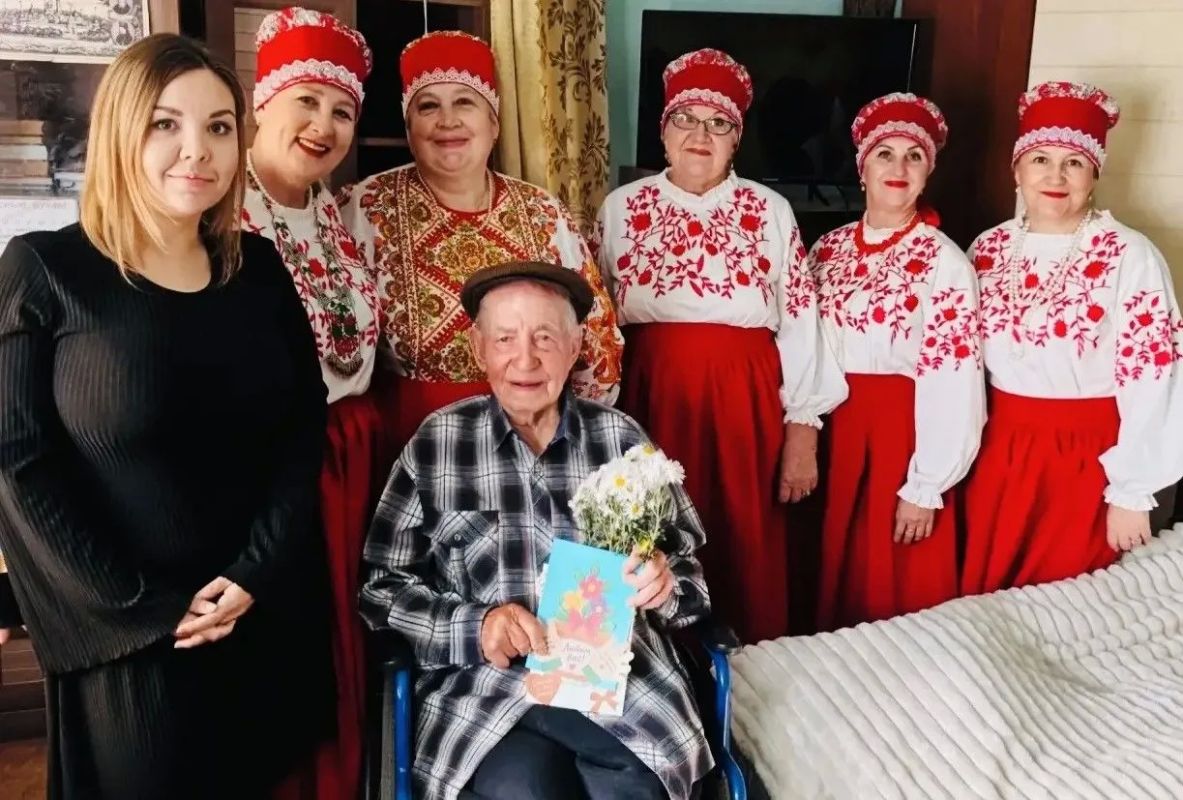 В социальных учреждениях Алтайского края проходят мероприятия, посвященные месячнику пожилых людей В социальных учреждениях Алтайского края проходят мероприятия, посвященные месячнику пожилых людей
