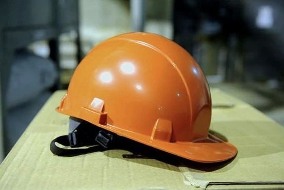 В Екатеринбурге прокуратура проводит проверку в связи с гибелью сотрудника местной организации при выполнении работ на высоте на стройплощадке