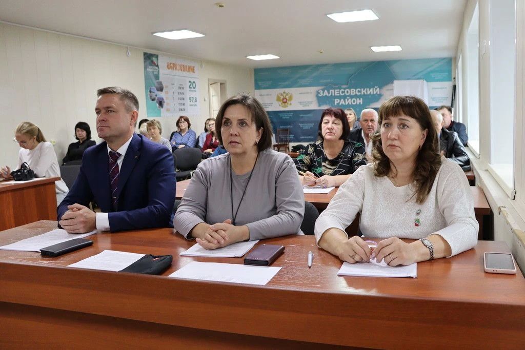 В Залесовском муниципальном округе сформирован Совет депутатов второго созыва В Залесовском муниципальном округе сформирован Совет депутатов второго созыва