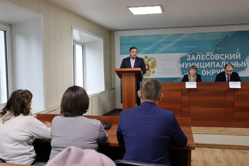 В Залесовском муниципальном округе сформирован Совет депутатов второго созыва В Залесовском муниципальном округе сформирован Совет депутатов второго созыва