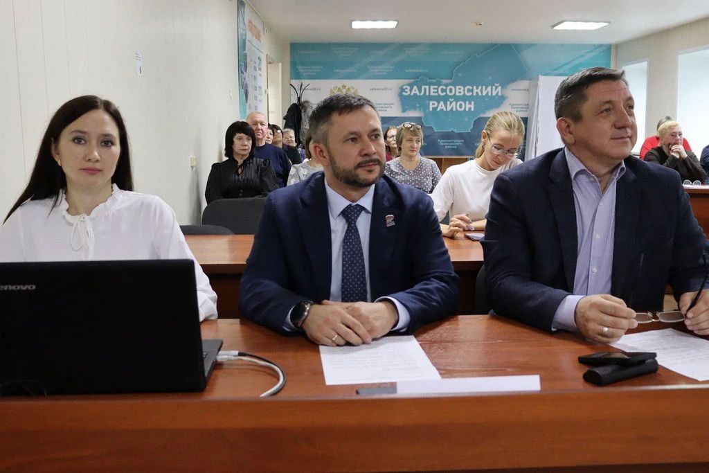 В Залесовском муниципальном округе сформирован Совет депутатов второго созыва В Залесовском муниципальном округе сформирован Совет депутатов второго созыва
