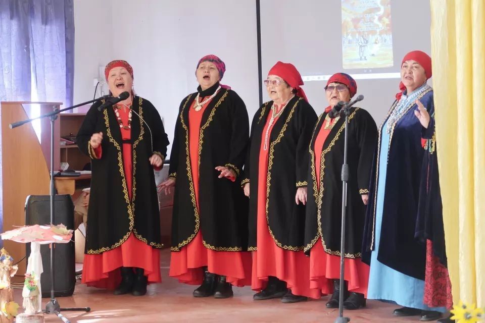 Кумандинцы отметили национальный праздник плодородия Коча-Кан Кумандинцы отметили национальный праздник плодородия Коча-Кан