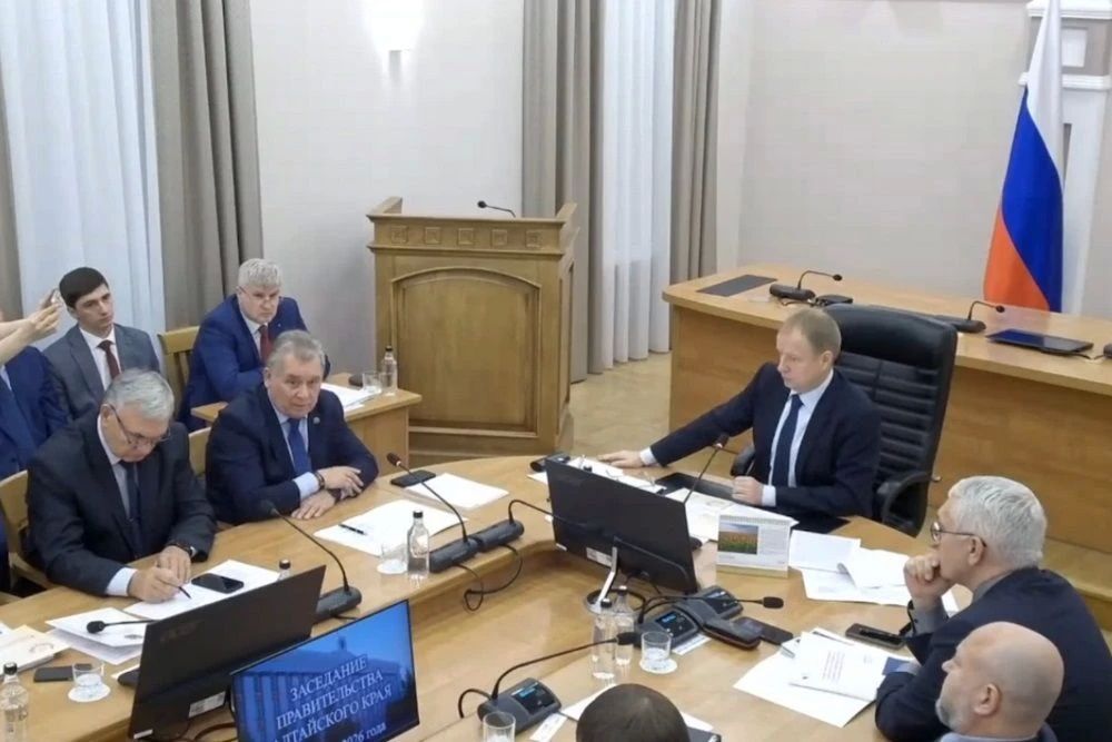 Проект краевого бюджета на 2027 год и на плановый период 2028 и 2029 годов представили на заседании Правительства региона