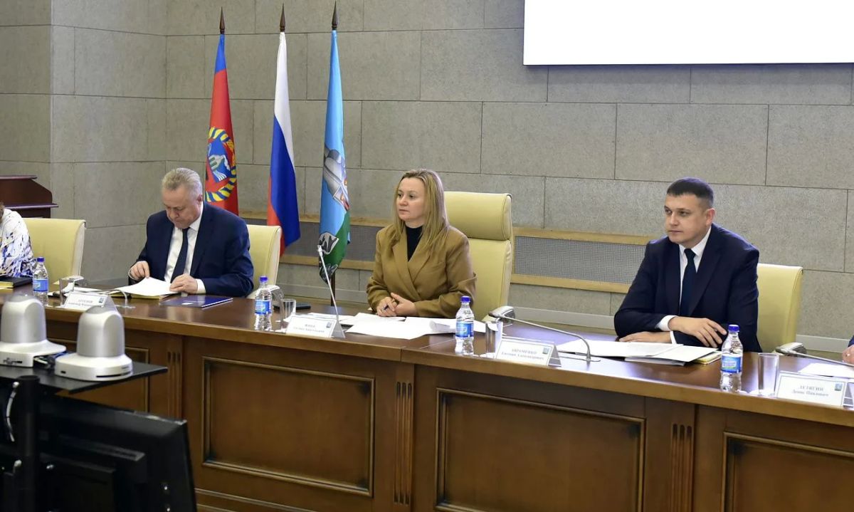 В администрации Барнаула рассмотрели вопросы профилактики наркомании В администрации Барнаула рассмотрели вопросы профилактики наркомании