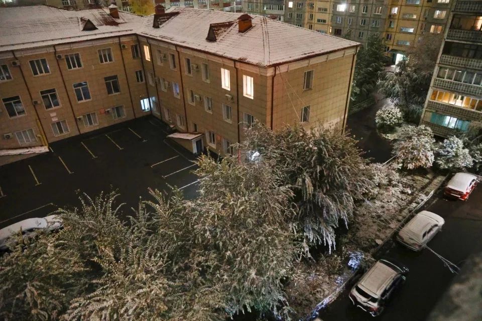 Давайте посмотрим, каким был Барнаул в первую снежную ночь Давайте посмотрим, каким был Барнаул в первую снежную ночь