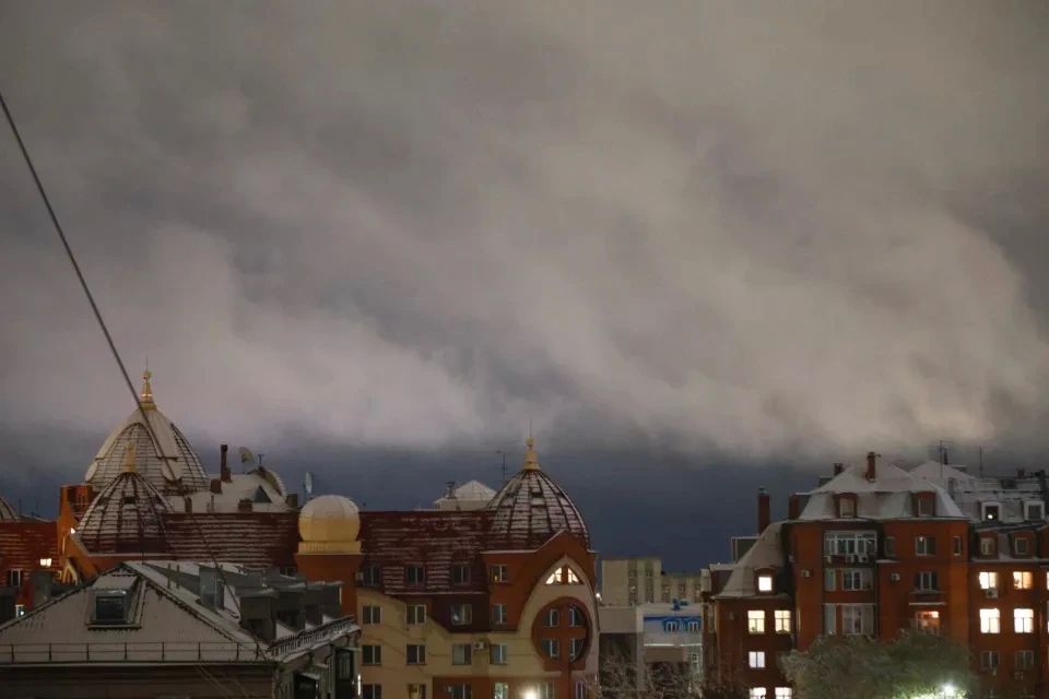 Давайте посмотрим, каким был Барнаул в первую снежную ночь Давайте посмотрим, каким был Барнаул в первую снежную ночь