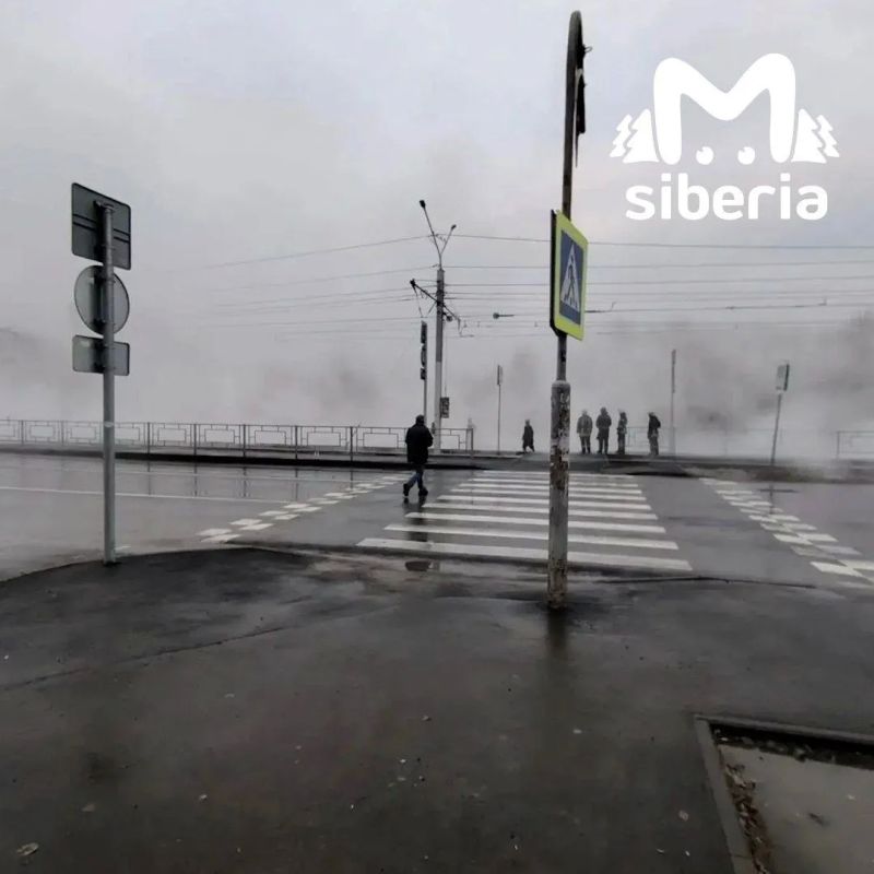Два человека получили ожоги кипятком из-за коммунальной аварии в Барнауле