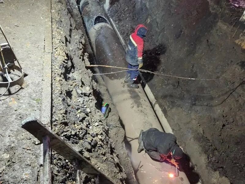 Индустриальном районе Барнаула восстановили подачу отопления и горячей воды Индустриальном районе Барнаула восстановили подачу отопления и горячей воды