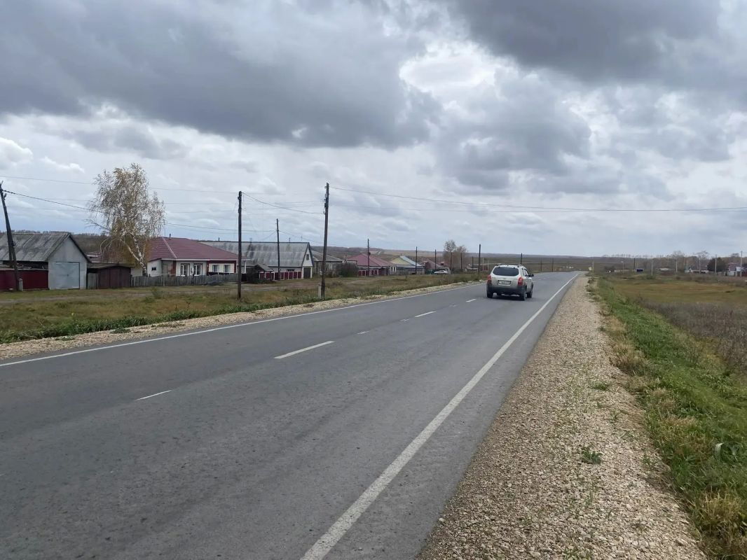 В Топчихинском районе приводят в норматив школьный маршрут В Топчихинском районе приводят в норматив школьный маршрут