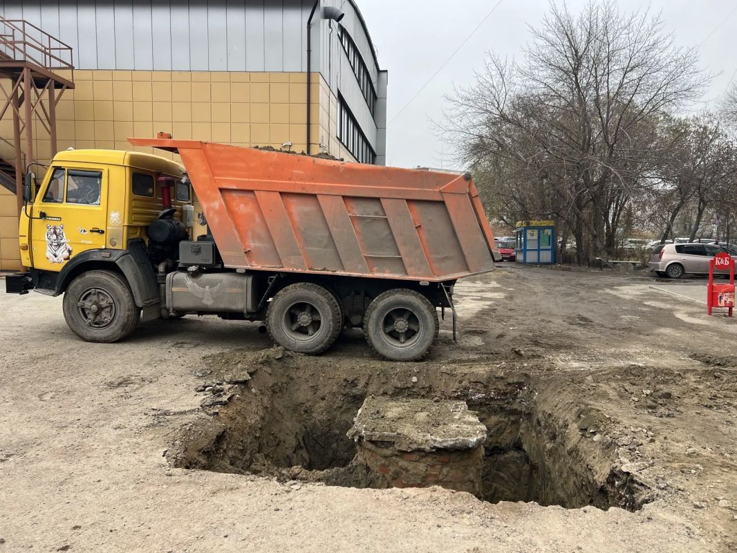 В Рубцовске продолжается ремонт канализационного коллектора В Рубцовске продолжается ремонт канализационного коллектора
