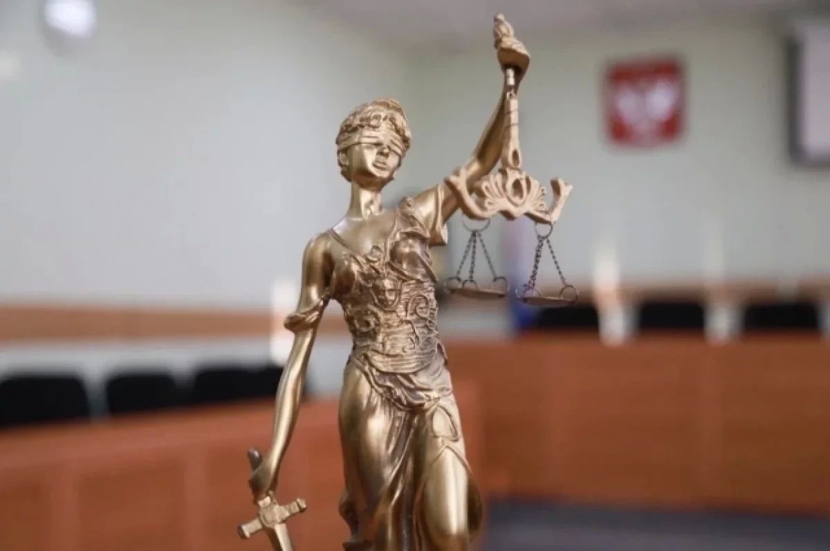 Экс-замдиректора алтайского центра детского отдыха получил 7 лет колонии